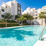 Awesome In With Swimming Pool Apartamento Estepona